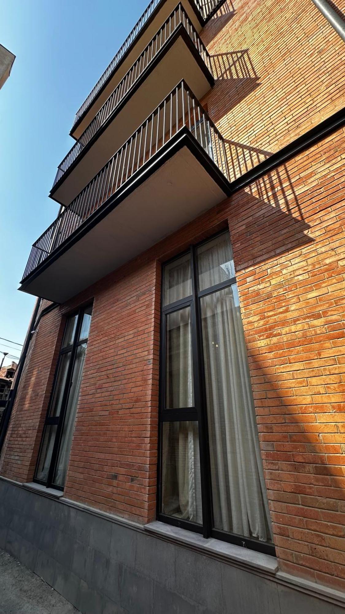 Made With Love Apartment Tbilisi Luaran gambar