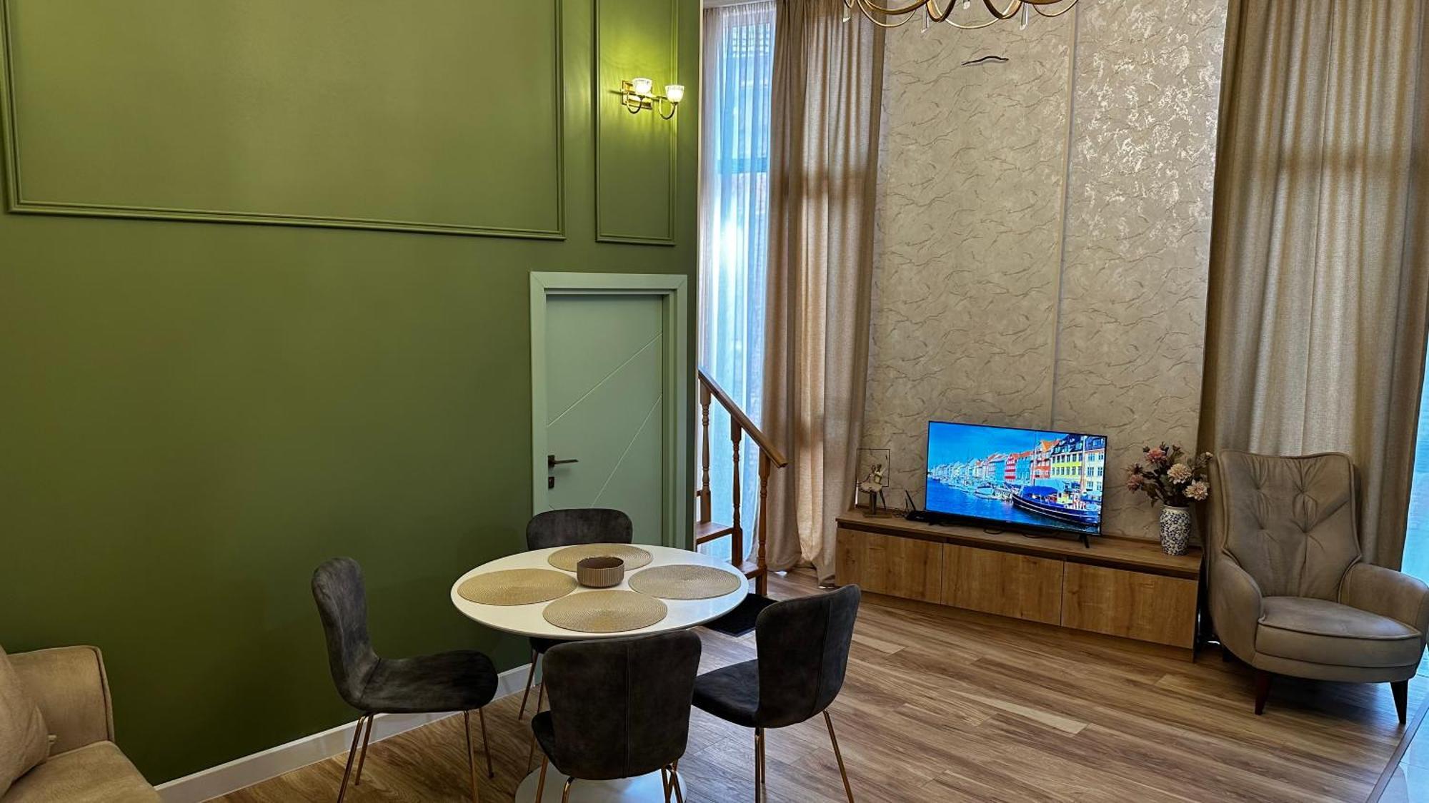 Made With Love Apartment Tbilisi Luaran gambar