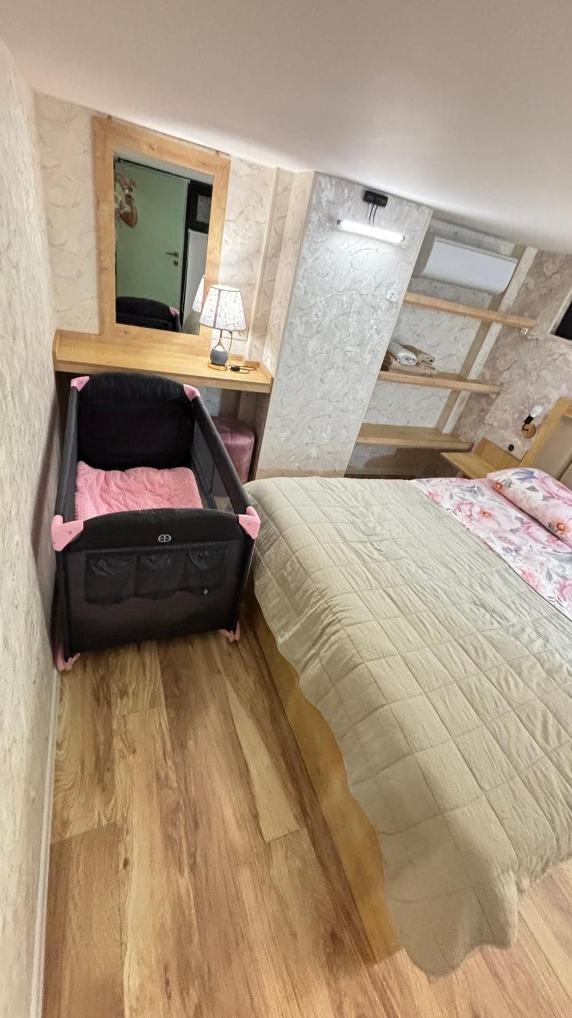 Made With Love Apartment Tbilisi Luaran gambar